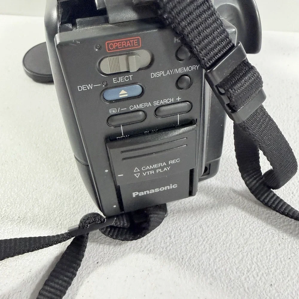 Panasonic MC20 NV-MC20E VHS-C‎ Movie Camera Video Camcorder POWERS ON AS IS READ
